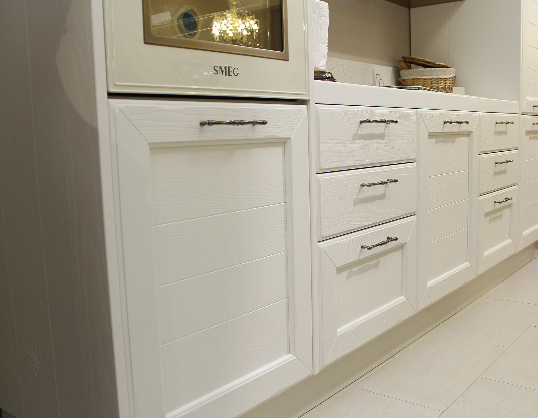 Деревянная кухня купить из наличия Claudia Италия LUBE cucine в Горячем Ключе