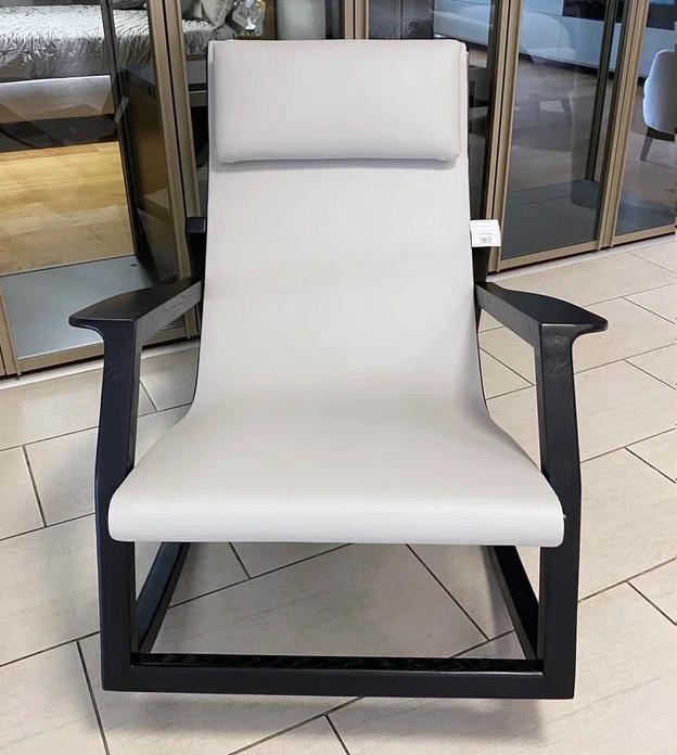 Кресло качалка D425