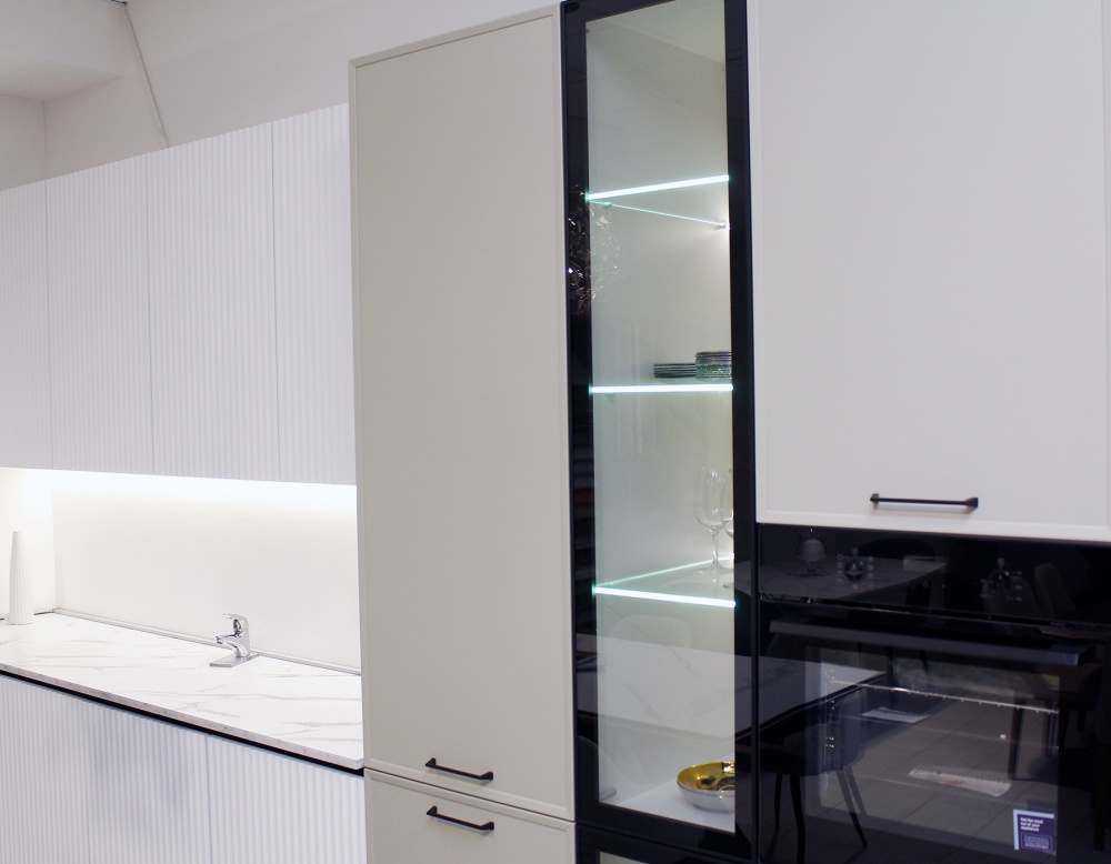 Кухня в современном стиле недорого VITTO из наличия купить в Горячем Ключе